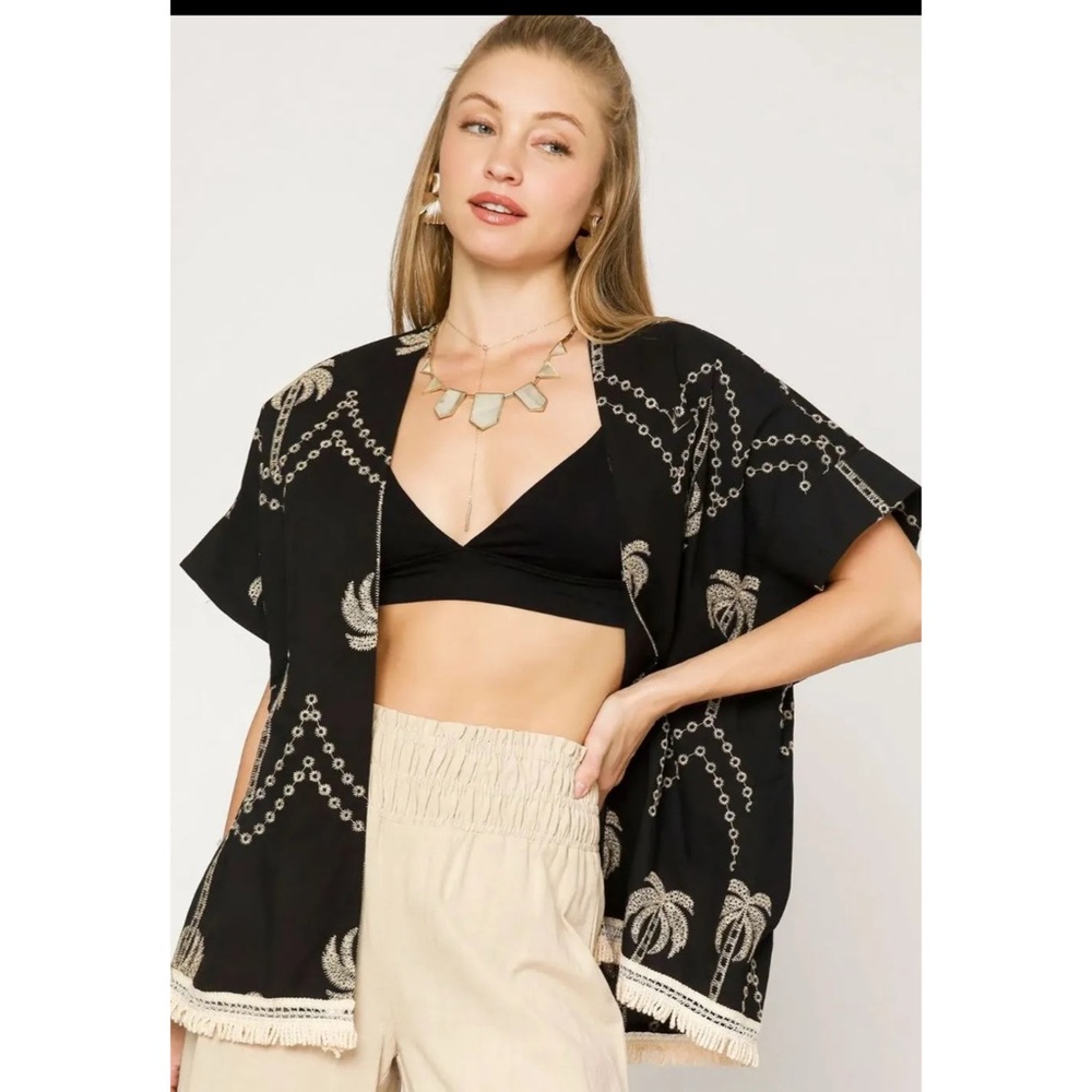 Umgee Embroidered Kimono with Cream Palm Motifs